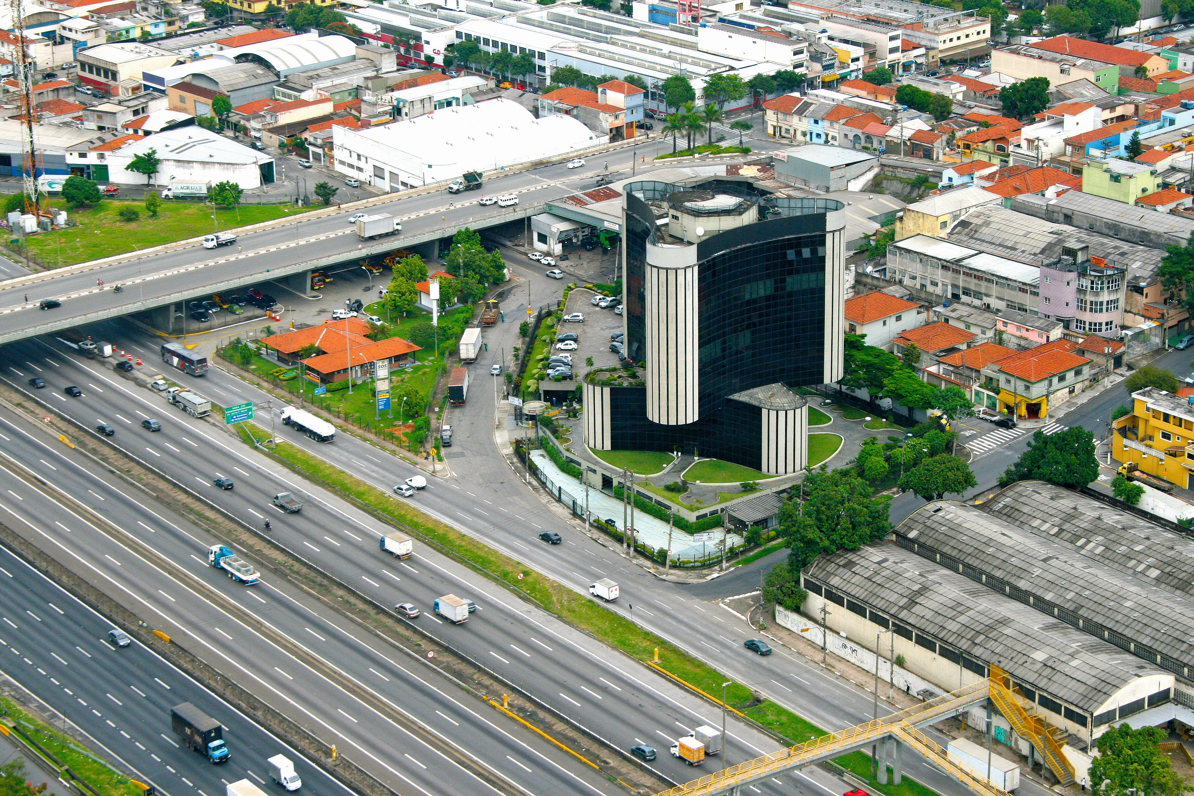 Mercado de trabalho no TRC